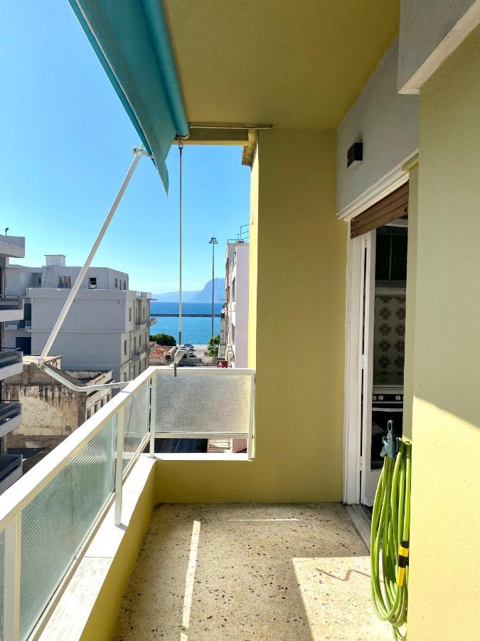 Happy Place! Big, Bright & Central - Ideal For Families And Groups Of Friends Patras Esterno foto