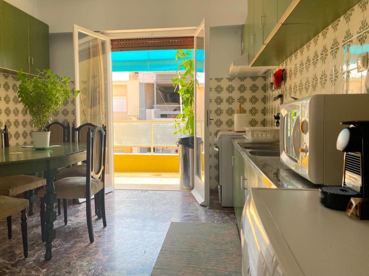 Happy Place! Big, Bright & Central - Ideal For Families And Groups Of Friends Patras Esterno foto