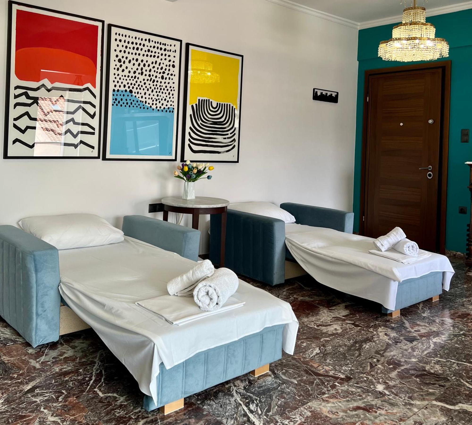 Happy Place! Big, Bright & Central - Ideal For Families And Groups Of Friends Patras Esterno foto